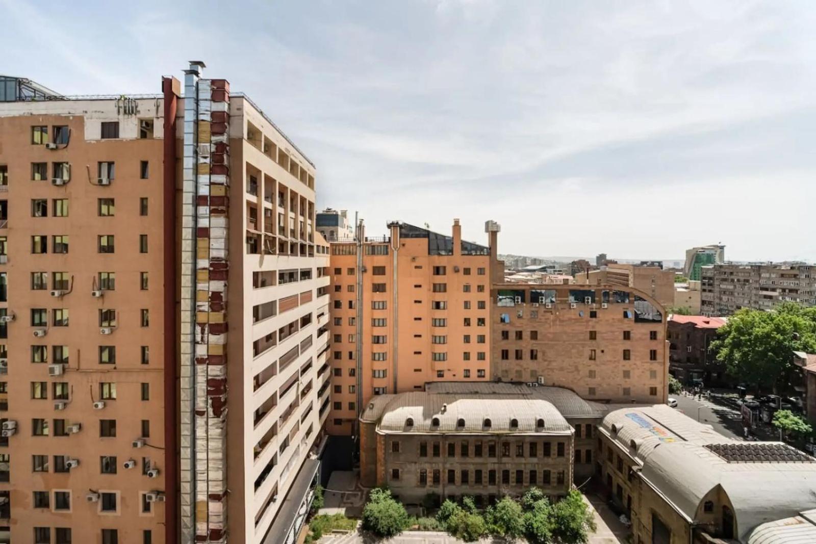 Fantastic Apartments Near Republic Square, Perfect Location, Mystreet Company Erévan Extérieur photo