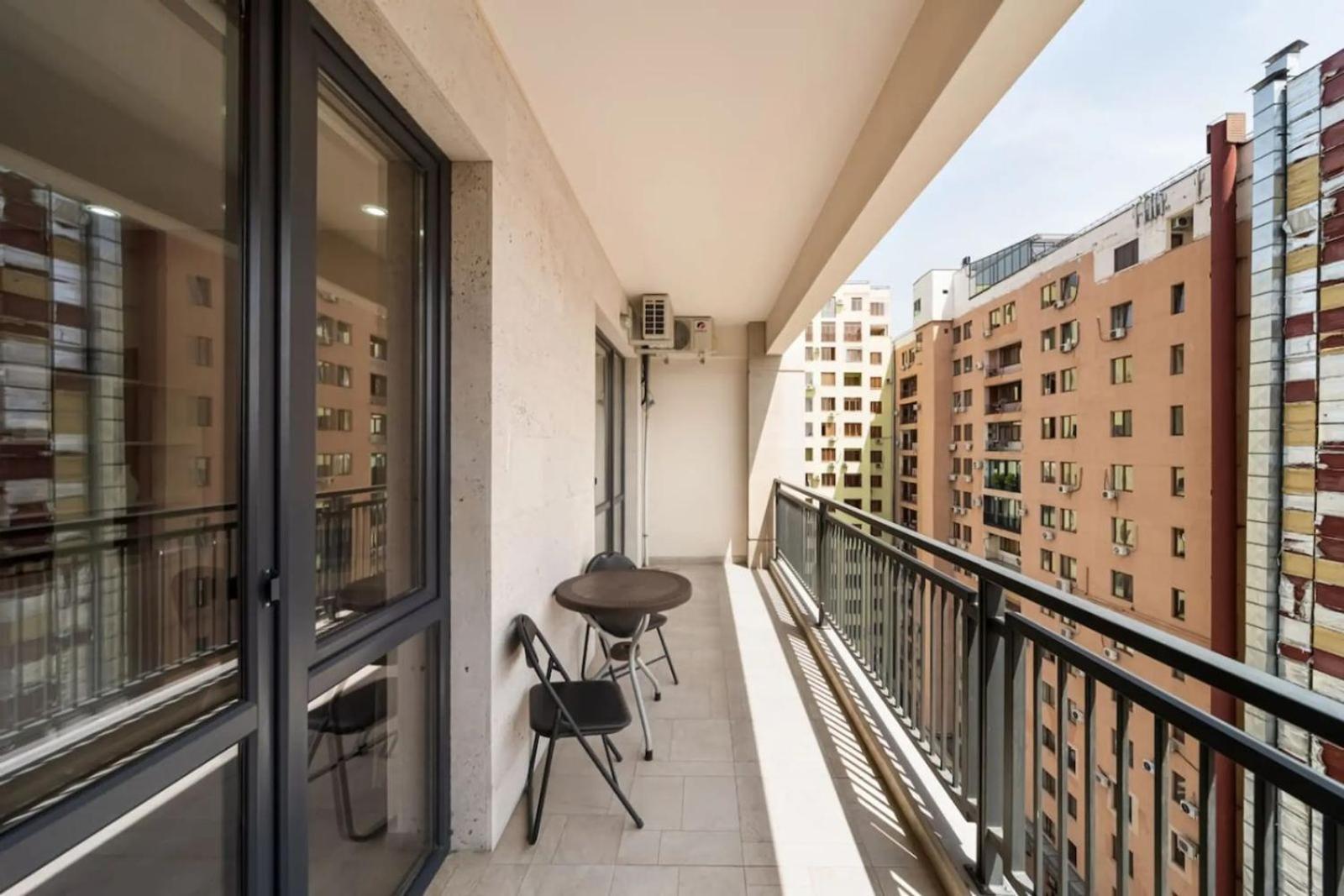 Fantastic Apartments Near Republic Square, Perfect Location, Mystreet Company Erévan Extérieur photo